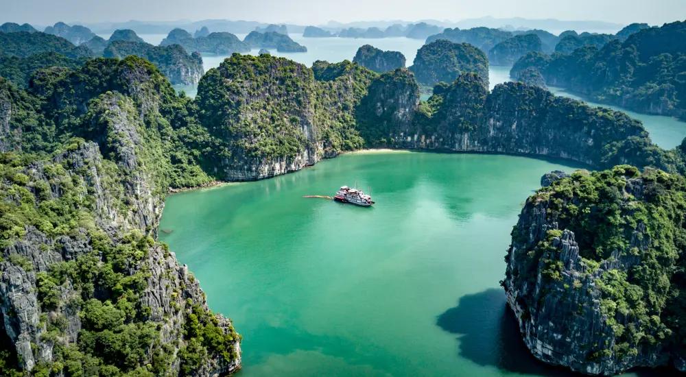 Bai Tu Long Bay Halong Bay Vietnam