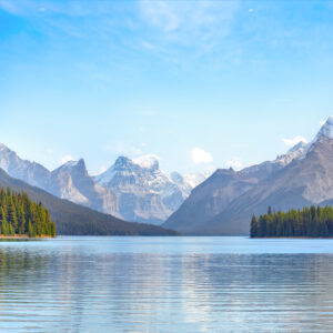 Maligne Lake