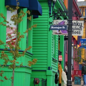 Montague St.